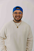 Load image into Gallery viewer, Alive and Free Crewneck